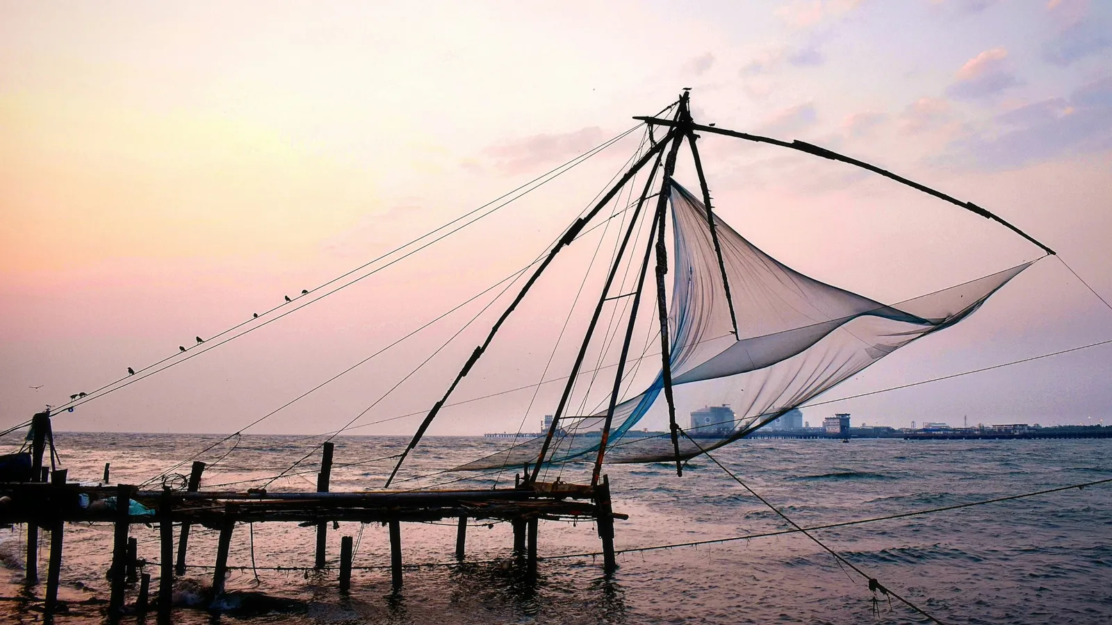 Chinese fishing nets in Kochi at dusk